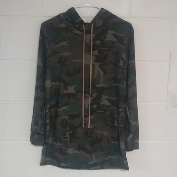 BOMBOM CAMO KANGAROO POCKET PULL OVER, LIGHTWEIGHT, TUNIC LENGTH, HOODIE - Picture 1 of 8